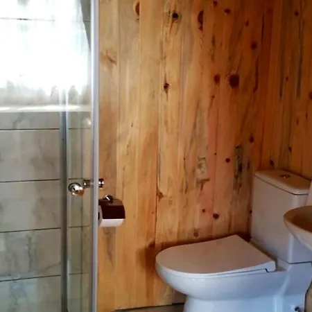 Baharoglu Life House مكان تخييم فاراليا