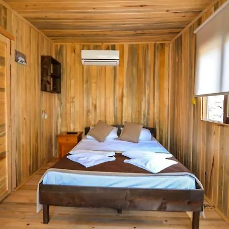 Parque de Campismo Baharoglu Life House *