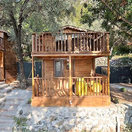 Baharoglu Life House مكان تخييم *