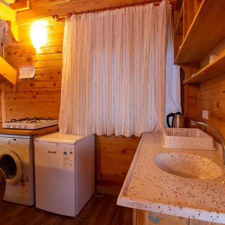 Baharoglu Life House مكان تخييم